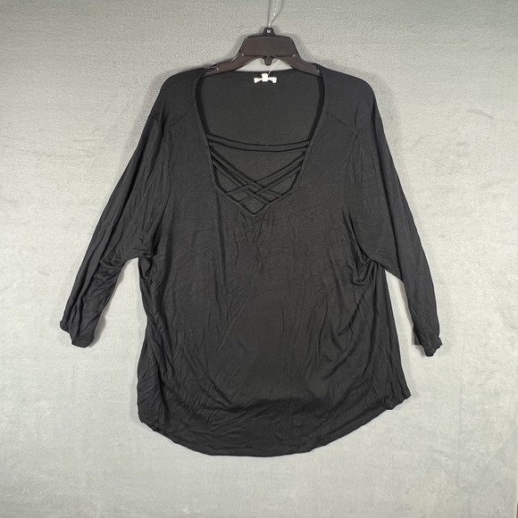 Maurices Tops - Maurices Women's 2X Plus Black Criss Cross V-Neck Tunic Top Rayon Blend Long